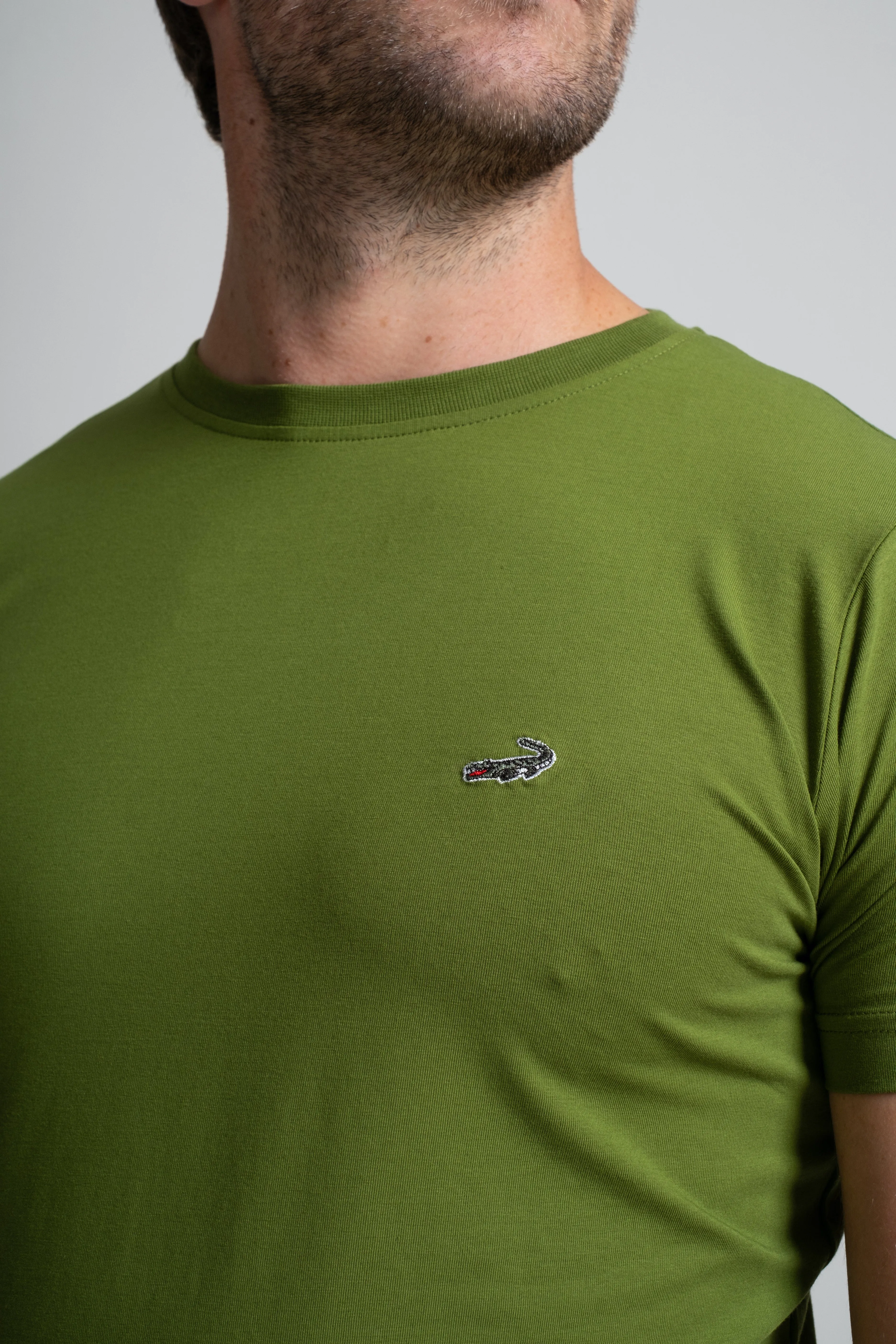 Action Fit Short sleeves-CasualCrew Neck - Grass Hopper