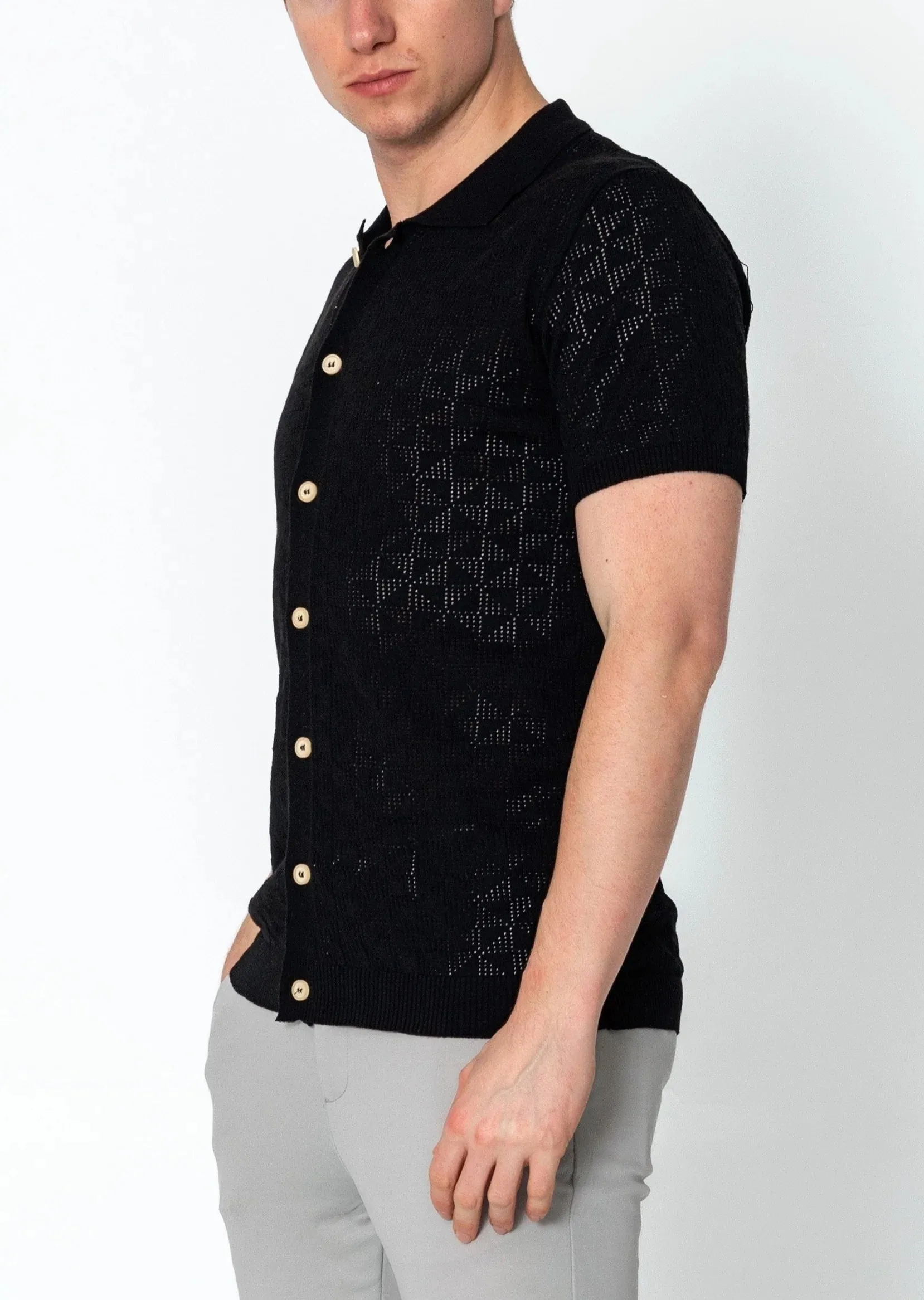 RNT23 Geometric crochet polo shirt black